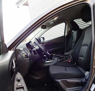 Mazda 3 SKYACTIV-G 120 Automatik Center-Line