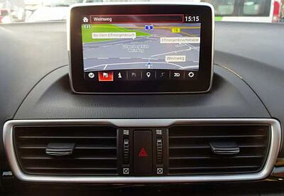 Mazda 3 SKYACTIV-G 120 Automatik Center-Line