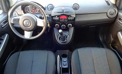 Mazda 2 1.3 MZR Kenko