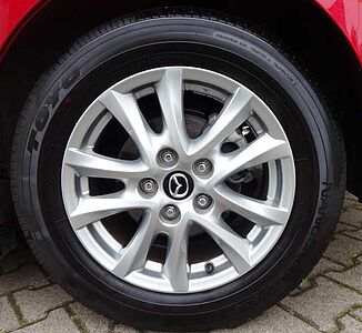 Mazda 3 SKYACTIV-G 120 Automatik Center-Line