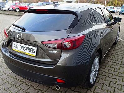Mazda 3 SKYACTIV-G 120 Sports-Line