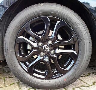 Mazda 2 SKYACTIV-G 90 KIZOKU